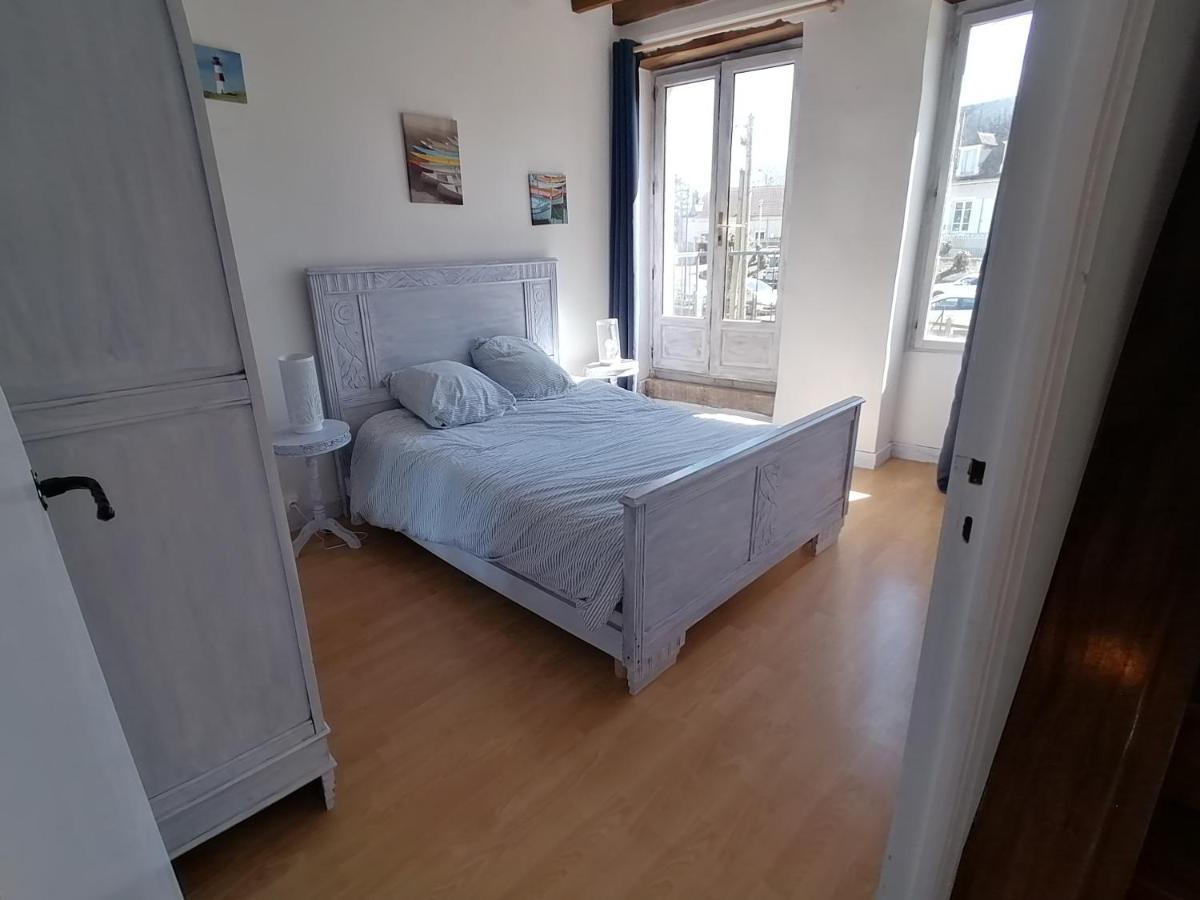 Hotier Des Fees Villa Andryes Luaran gambar
